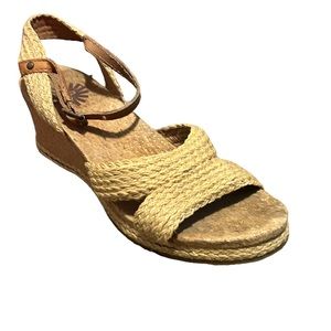 UGG Women's Tan Braided Tweed Cork Wedge Open Toe Comfortable Heel-Size 6
